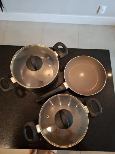 Conjunto de Panelas de Alta Qualidade + Frigideira | Ótimo Estado