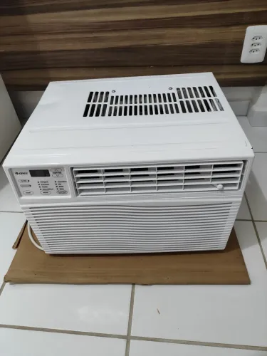 Ar condicionado 10.000 btus green semi novo 