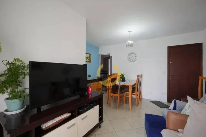 Apartamento à venda no Condomínio Edifício Ana Maria - 65m² - 3 dormitórios - varanda - 1