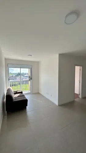 Apartamento 2 Quartos Semi Mobiliado com Sacada - Condomínio AVEIR=Fragata, Pelotas