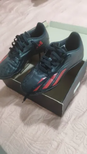 Chuteira infantil Adidas deportivo 32