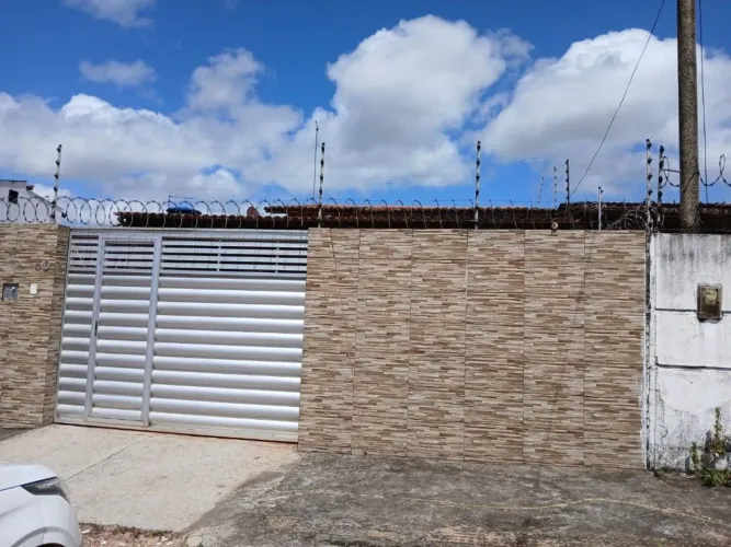 Casa com 2 dormitórios à venda, 97 m² por R$ 250.000,00 - Planalto - Natal/RN