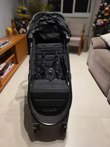 Carrinho Baby Jogger City Tour 2 - 35kg de peso suportado
