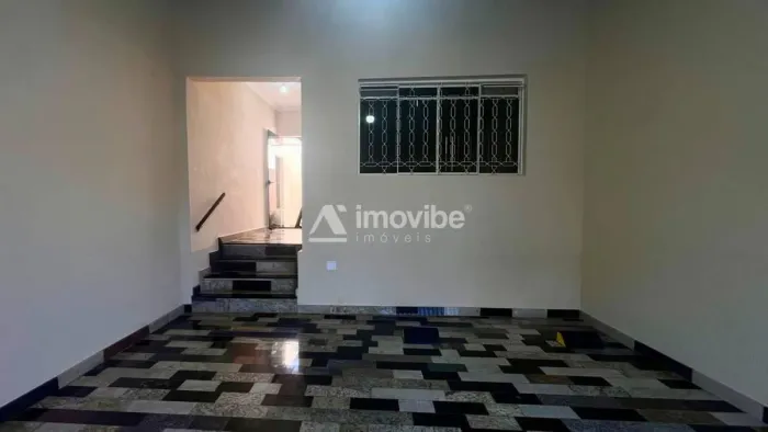 Casa com 3 quartos, Parque Residencial do Lago - Santa Bárbara D'Oeste