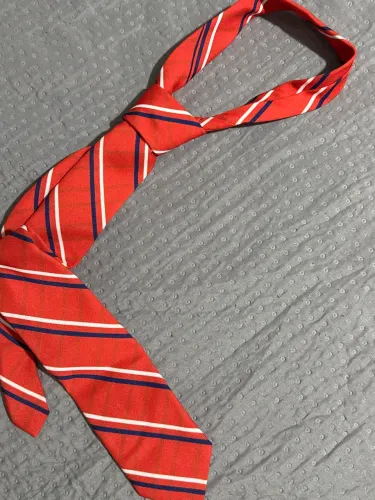 Gravata Uniforme Rebelde RBD