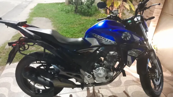 Vendo cb twister 250f 2021 