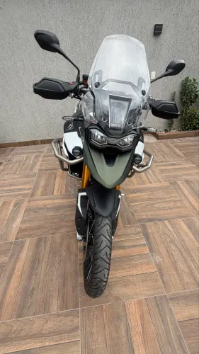 Triumph Tiger 900 Rally Pro 2026 - Apenas 800 km | Único Dono