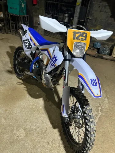 Husqvarna TE 300i 2023/2024