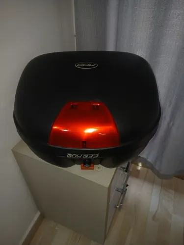 Baú Gow 33