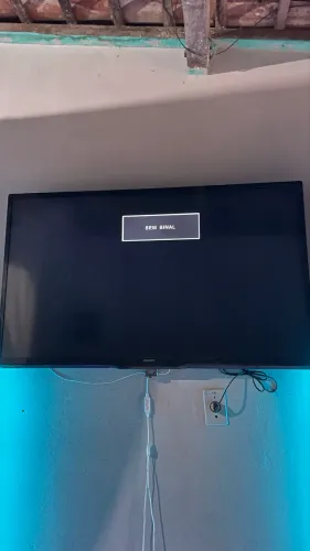 Tv de 50° (NÃO É SMART)