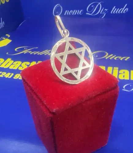 Pingente Estrela de Davi Vazada Com Detalhes Ouro 18 Kilates Peso 0.80 Gramas 18 mm       