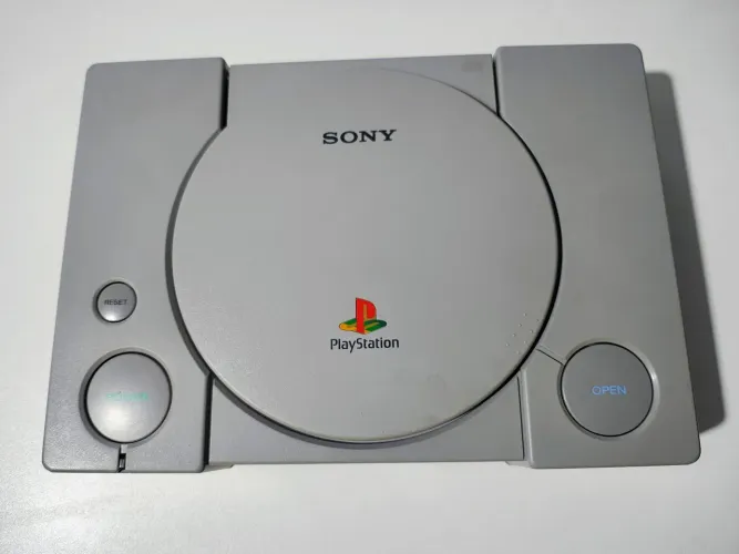 Console Playstation 1 PS1 FAT SCPH7501 * não lê jogos*