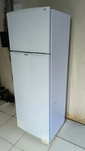 Geladeira Dako entrego