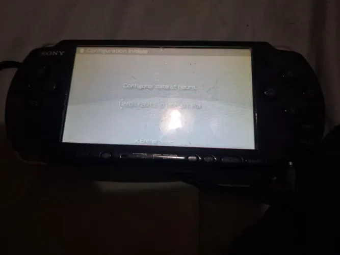 Psp 3001 liga mas com detalhes