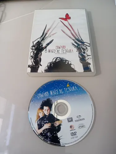 Dvd Edward  Mãos de tesoura 