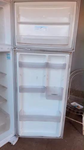 GELADEIRA BARATA