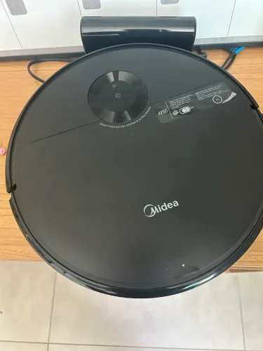 Aspirador Robô Connectgyro I5c Passa Pano Preto Midea