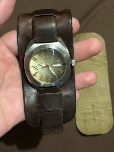 Relógio vintage Guess