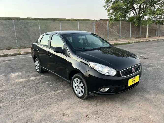 Fiat Grand Siena Attractive 1.0 Flex 8V 4P 2018