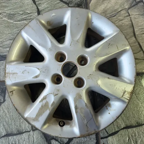 RODA AVULSA NISSAN MARCH ARO 15 4X100 ORIGINAL
