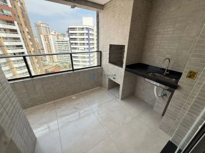 Apartamento à venda em Praia Grande com 02 dormitórios no bairro Guilhermina