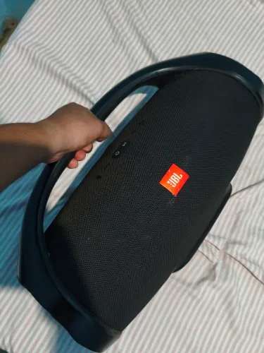 Caixa de som JBL Boombox 