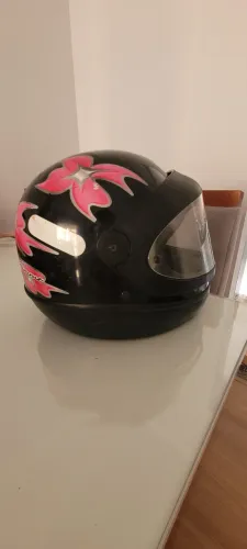 Capacete San Marino Feminino Tamanho: 56