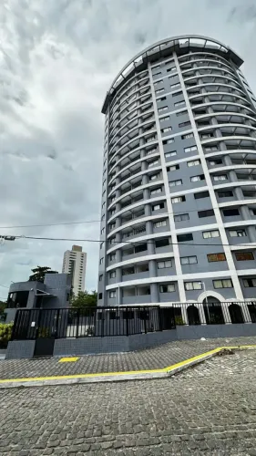 Lindo Apartamento Mobiliado 2/4 Andar Ato Para Locação em Ponta Negra