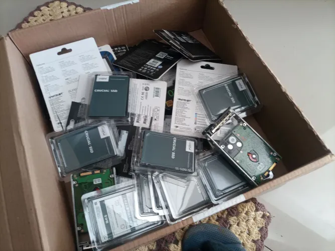 LACRADO SSD SATA WD, PNY diversos modelos 