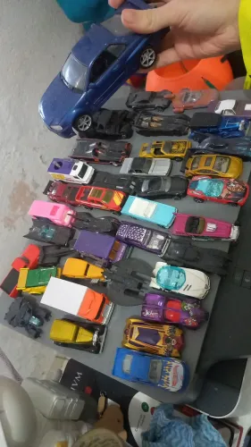 Carrinho hotweels 