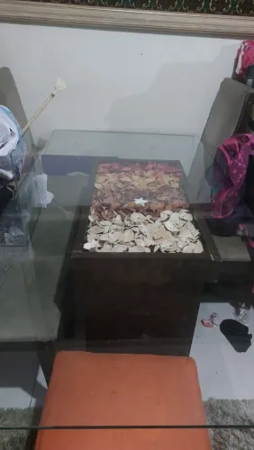Mesa com 6 cadeiras