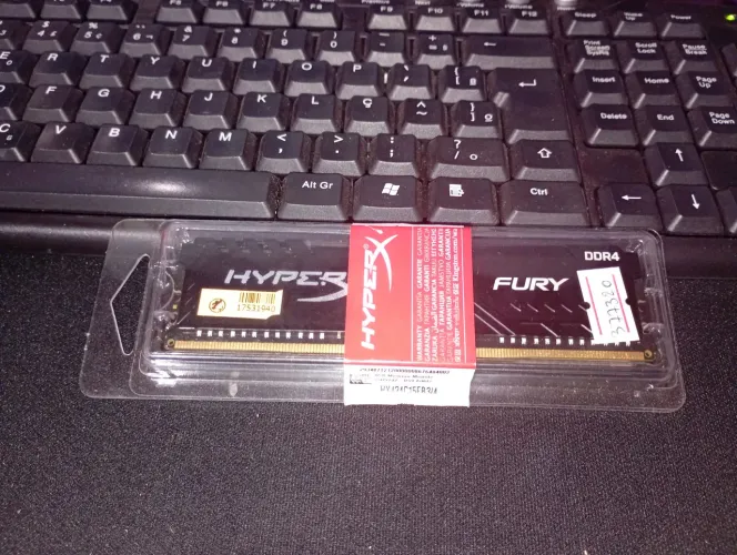 Memória RAM HyperX 4GB DDR4 2400