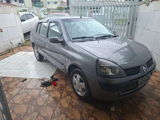 Renault Clio SED RT/ Privilège/ Botic 1.6 16V 4P 2005