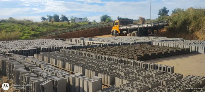 Bloco de 10 e 15 de qualidade a pronta entrega e preço bom