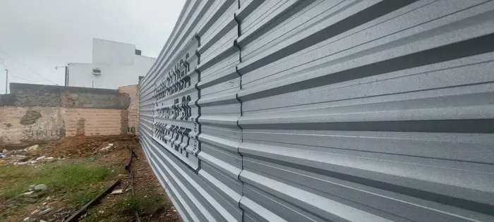 Imóvel para venda com 450 metros quadrados em Barro Duro - Maceió - AL