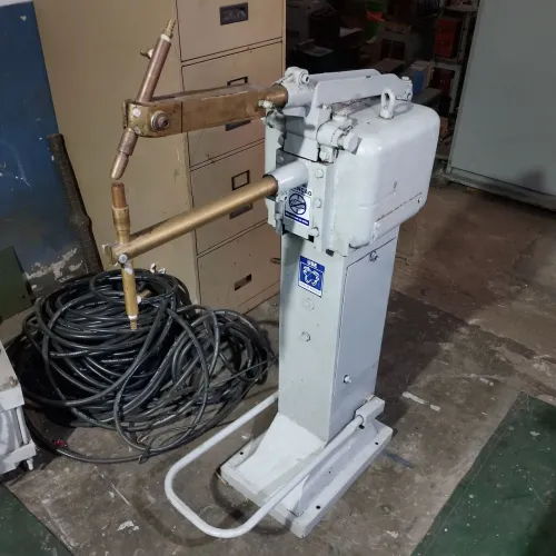 Máquina de Solda Ponto de 8 KVA