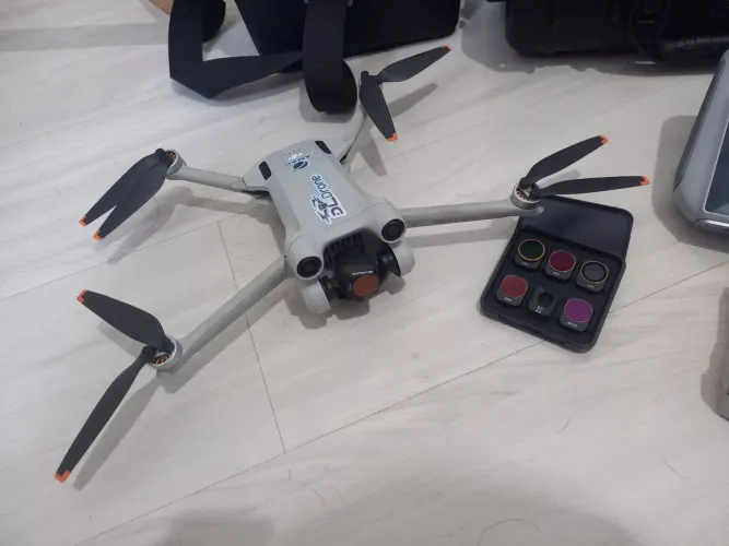 Drone DJI Mini 3 Pro Completo