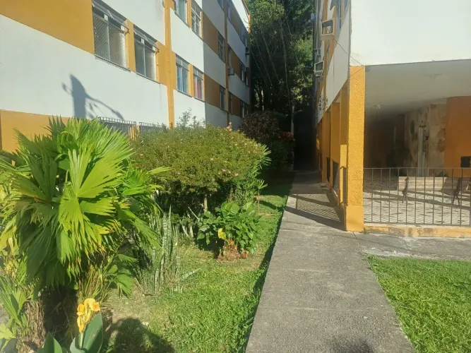 APARTAMENTO 3 QUARTOS CONDOMÍNIO FECHADO