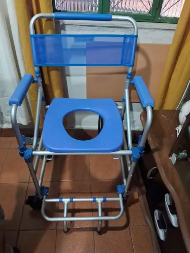 Cadeira higiênica