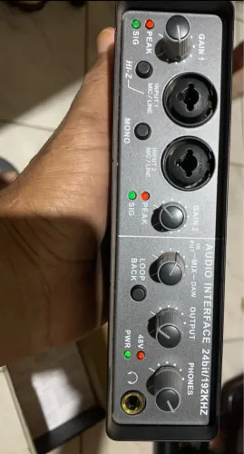 Interface de áudio