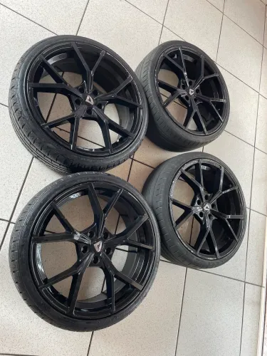 Rodas aro 20 pneus 225/35