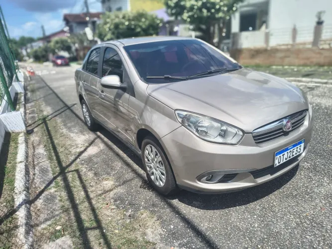 Fiat Grand Siena Attrac. 1.4 EVO F.flex 8V 2014