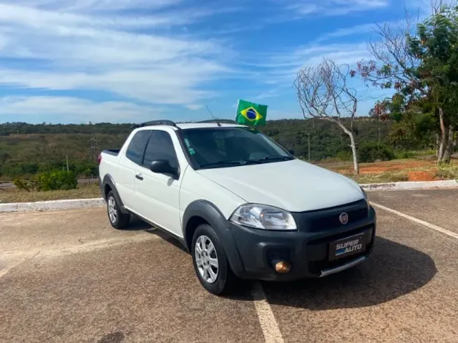 Fiat Strada Working 1.4 MPI Fire Flex 8V CD 2015