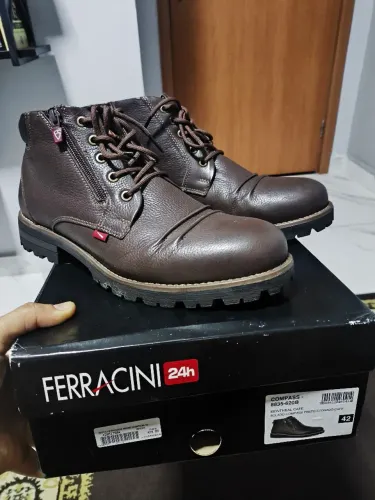 Bota Ferracine Compass 42