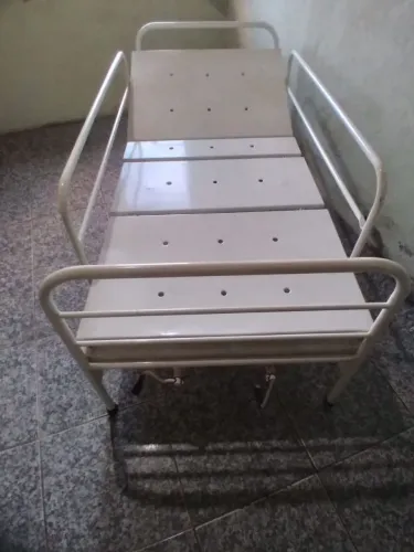 Cama hospitalar