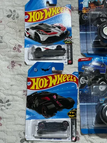 Carrinhos Hotwheels coleção