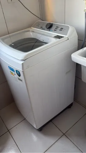 Vendo Cama Box e Máquina de Lavar