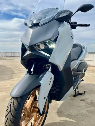 XMAX 300 ZERO DE ENTRADA MENOR PRECO