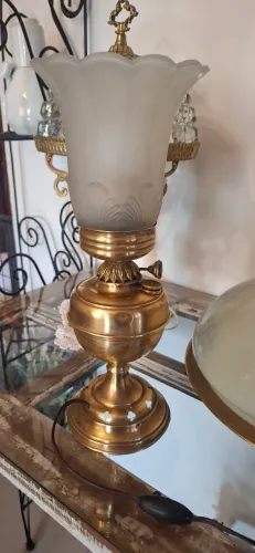Luminária antiga