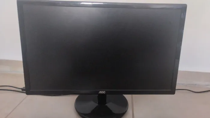 Monitor AOC